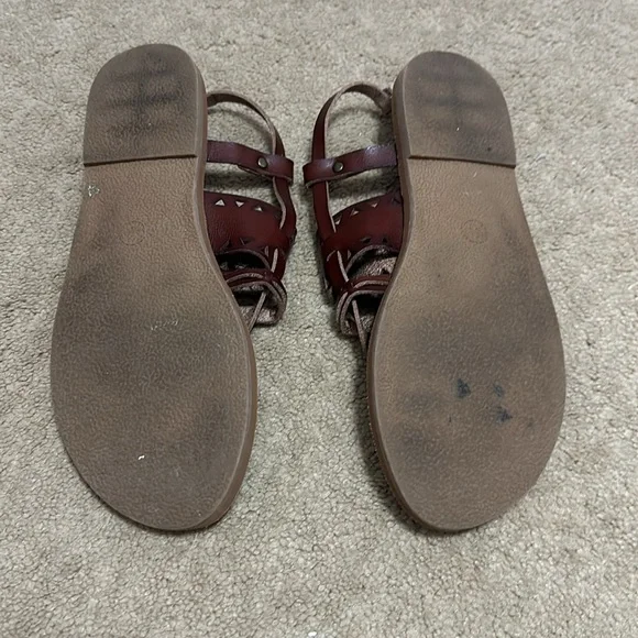 Missimo sandals! - Picture 2 of 3